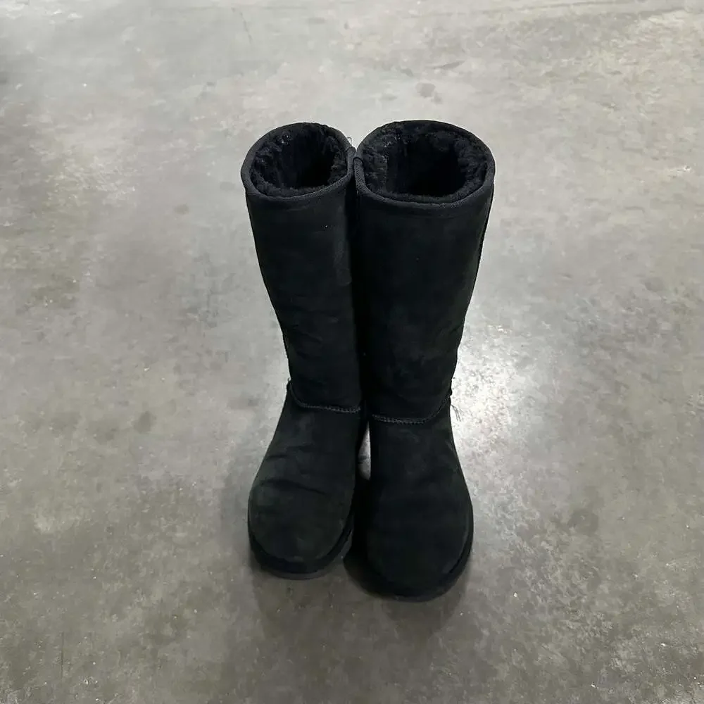 UGG australia classic